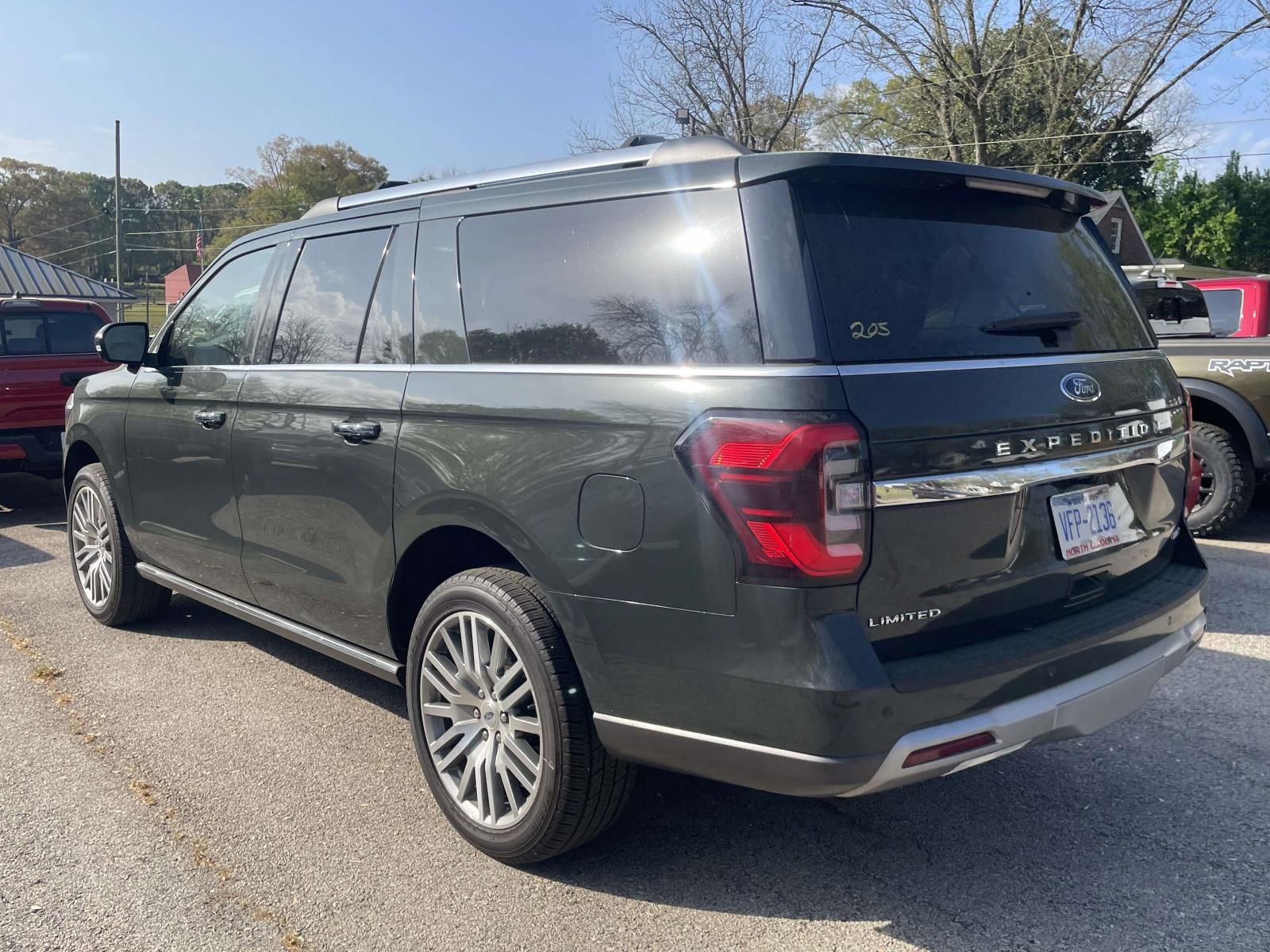 Certified 2023 Ford Expedition Max Limited image 3