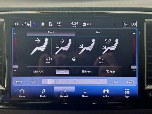 Used 2022 Chrysler Pacifica Touring-L image 19