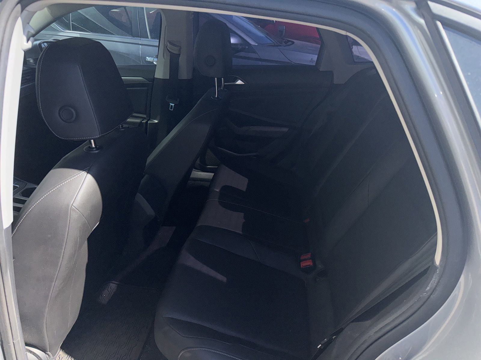 Used 2019 Volkswagen Jetta SE image 10