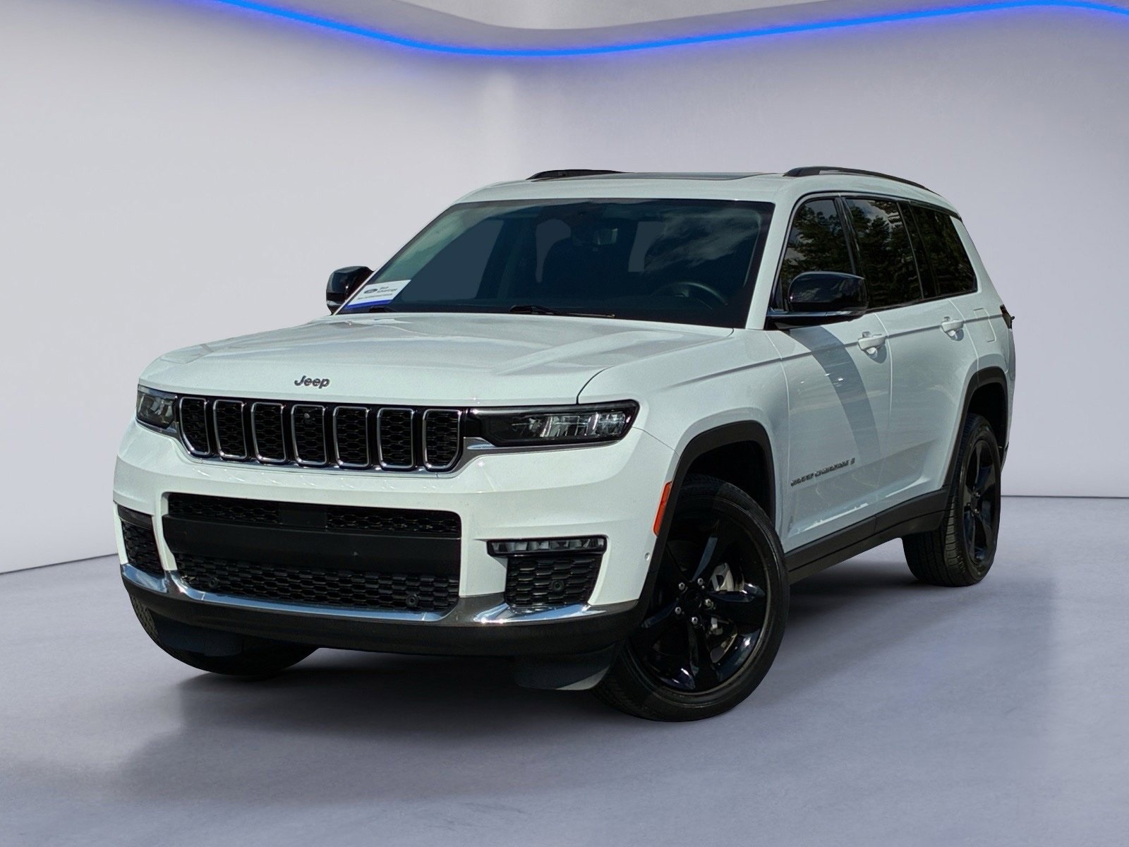 Used 2022 Jeep Grand Cherokee L Limited w/ Luxury Tech Group II RWD image 2