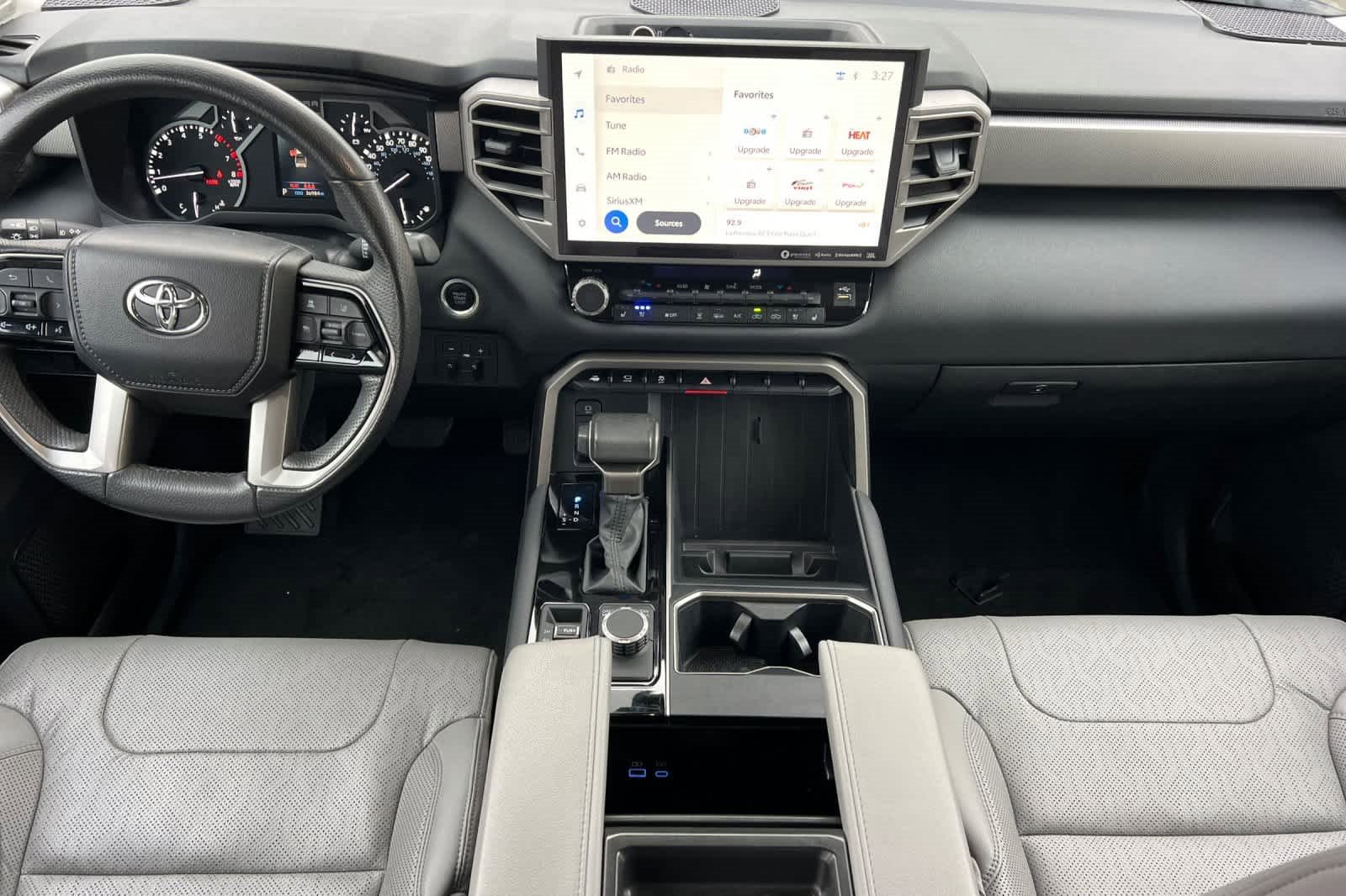 Used 2023 Toyota Tundra Limited image 3