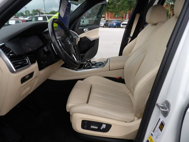Used 2019 BMW X5 xDrive40i w/ Premium Package 2 AWD/4WD image 25