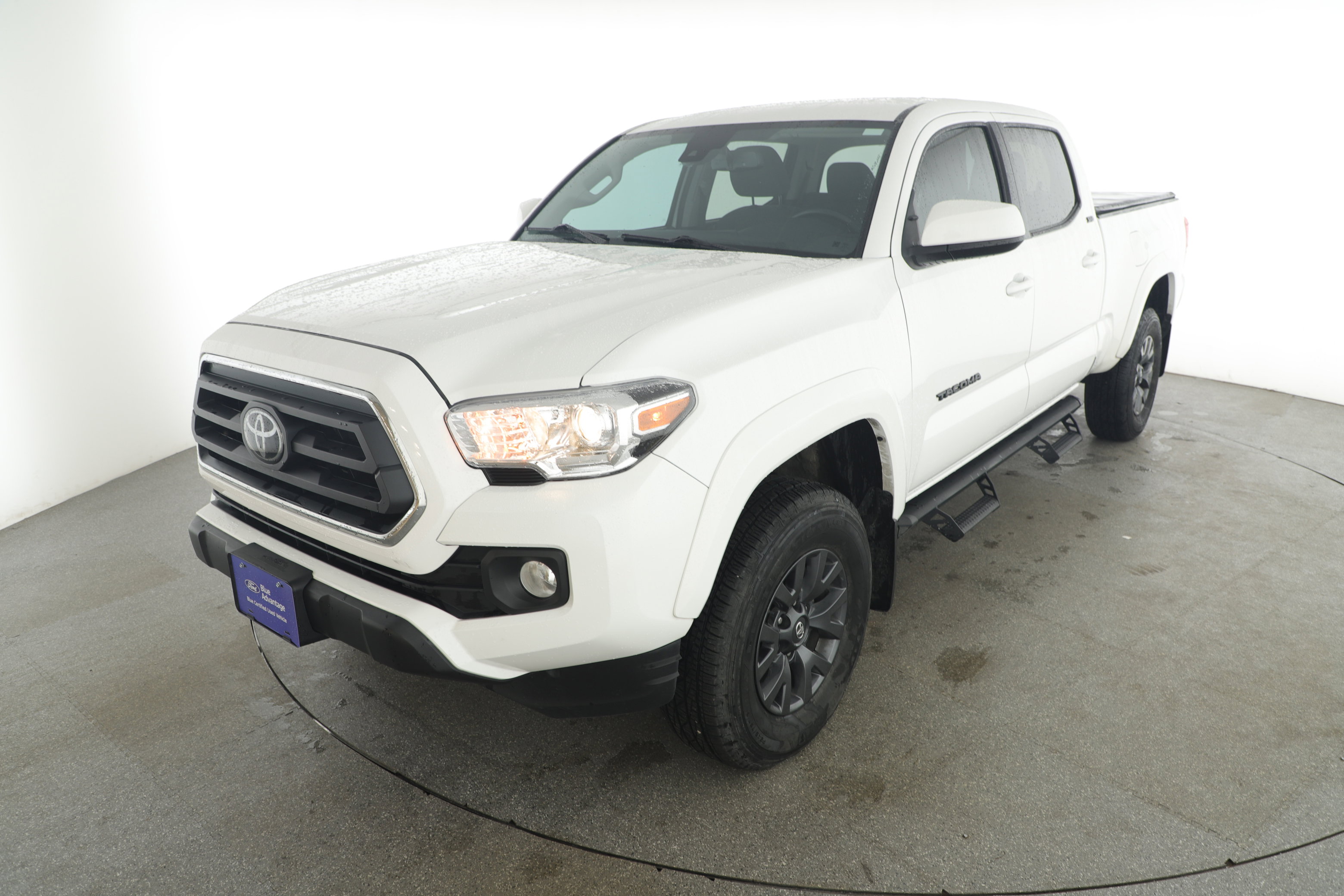 Used 2023 Toyota Tacoma SR5 image 3