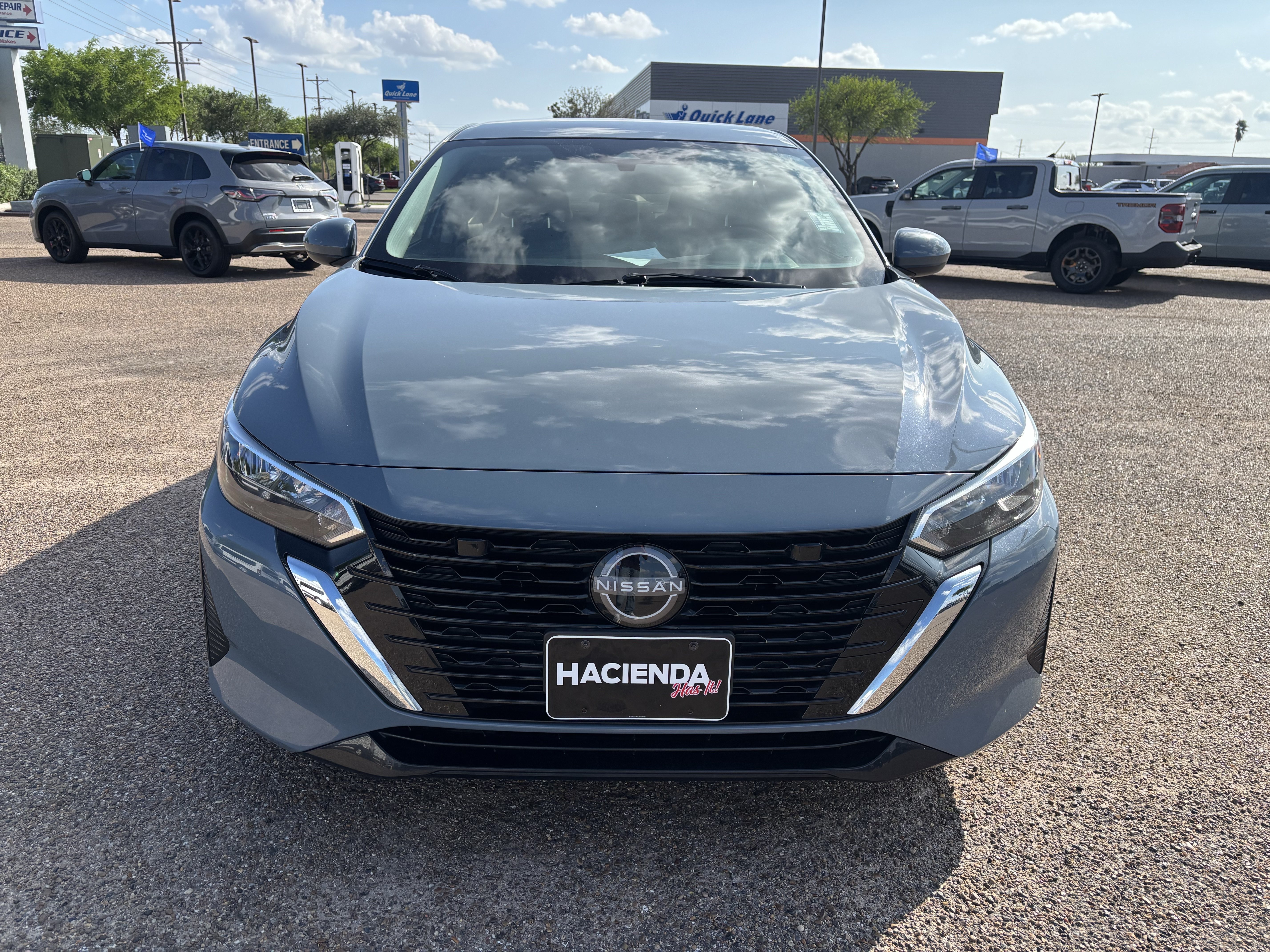 Used 2025 Nissan Sentra SV FWD image 6