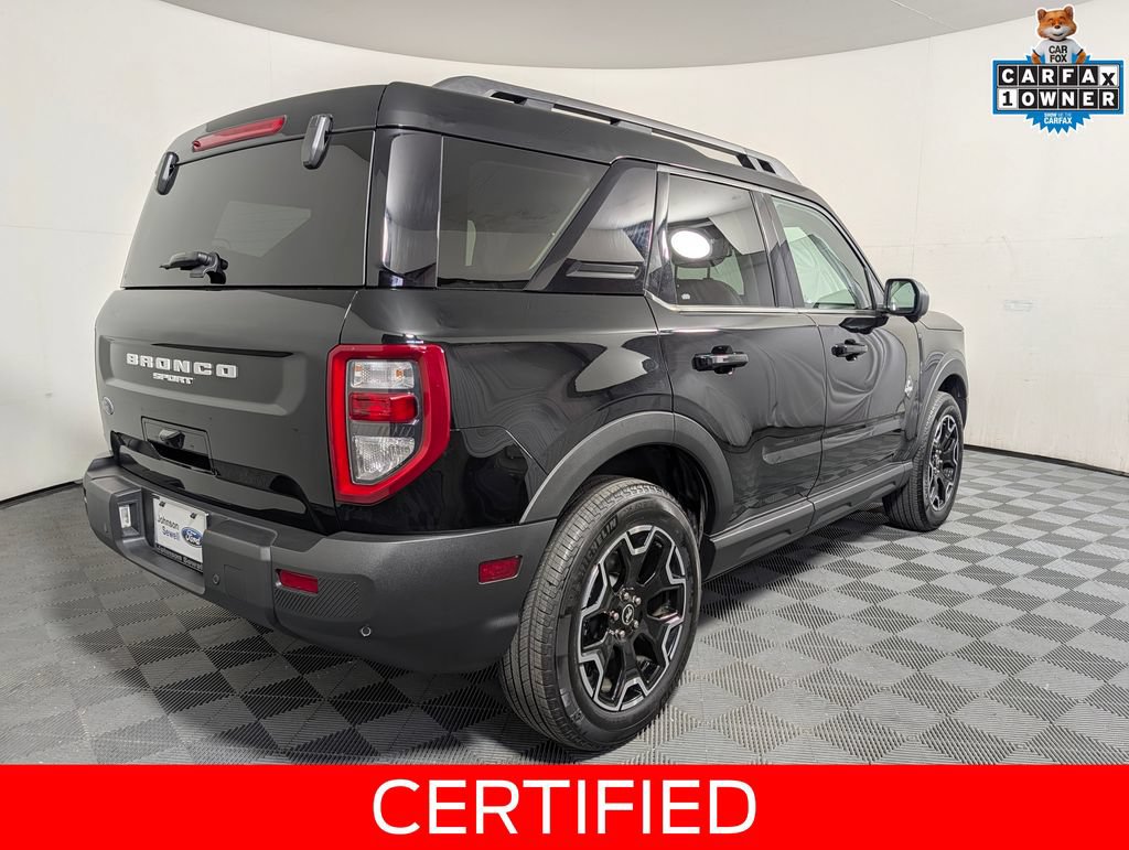 Certified 2025 Ford Bronco Sport Outer Banks w/ Outer Banks Tech Package+ AWD/4WD image 2