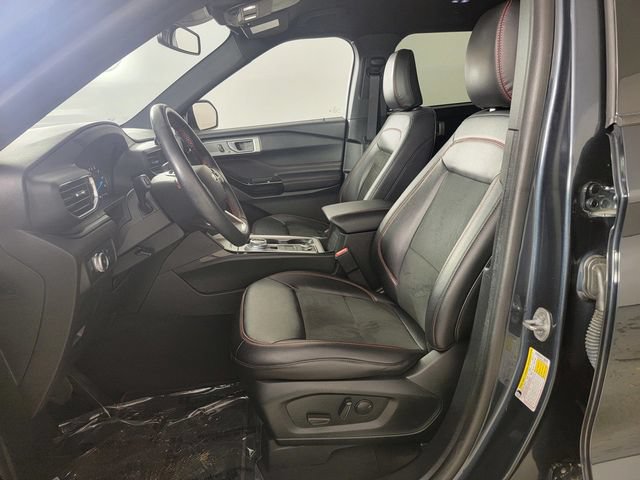 Certified 2022 Ford Explorer ST-Line AWD/4WD image 13