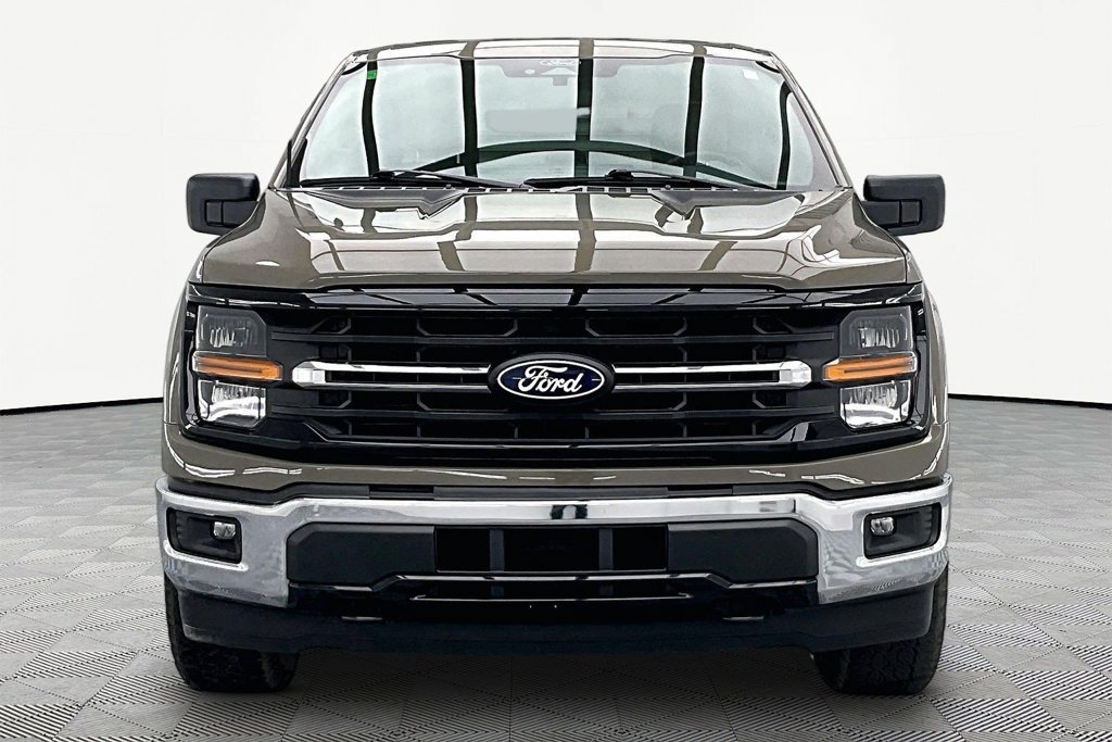 Certified 2025 Ford F150 XLT w/ Equipment Group 301A Standard AWD/4WD image 3