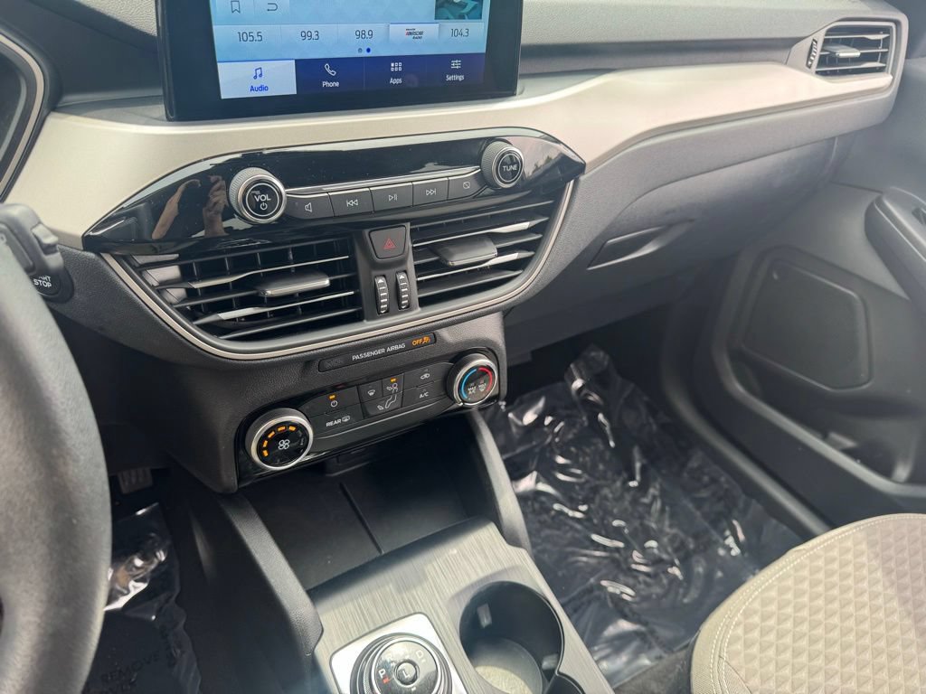 Certified 2022 Ford Escape SE AWD/4WD image 15