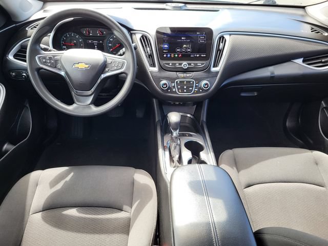 Used 2025 Chevrolet Malibu LT FWD image 16