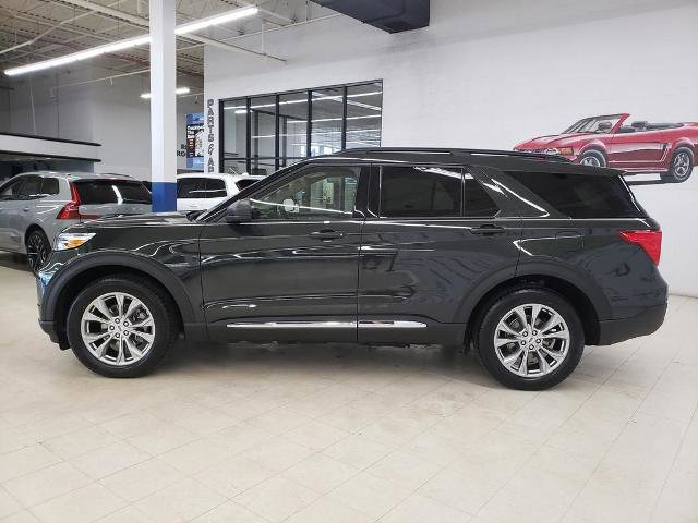Certified 2023 Ford Explorer XLT w/ Equipment Group 202A AWD/4WD image 2
