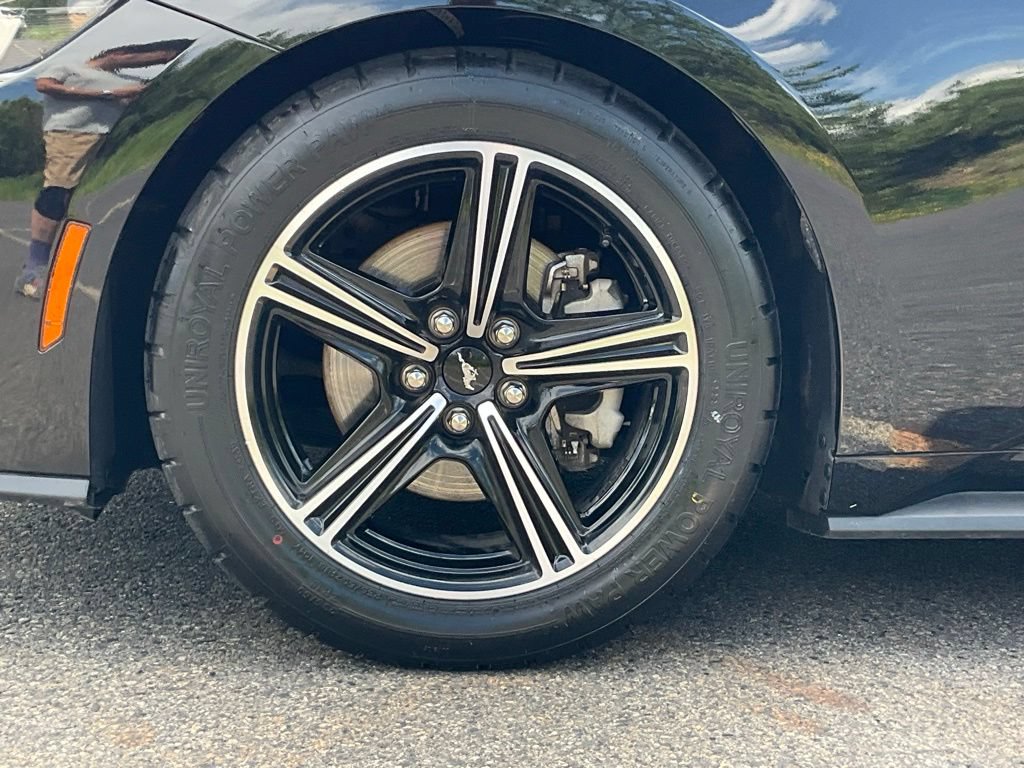 Certified 2025 Ford Mustang Premium RWD image 19