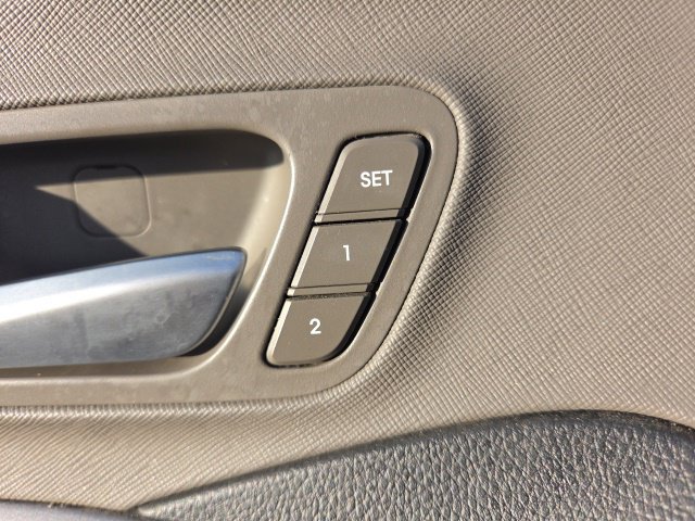 Used 2018 Hyundai Santa Fe Sport w/ 2.4L Tech Package 04 FWD image 29