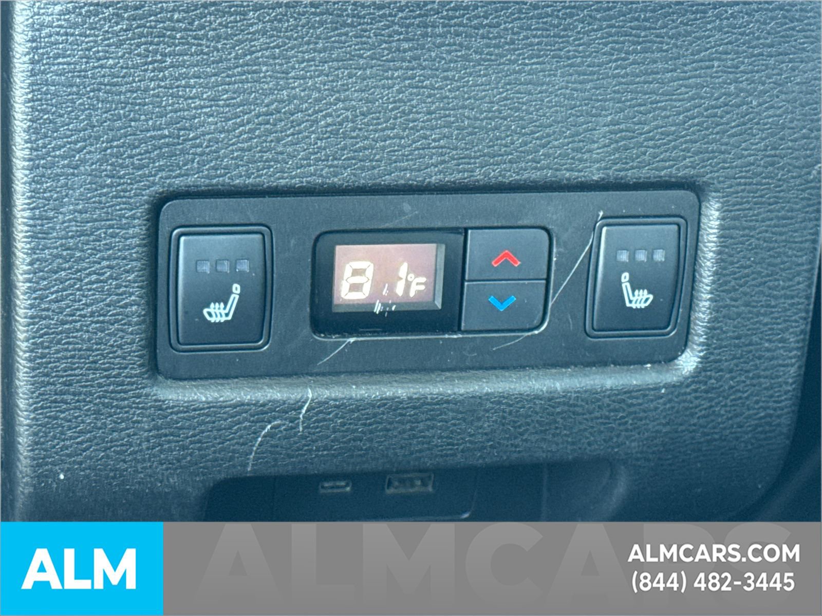 Used 2023 Mitsubishi Outlander SEL image 28