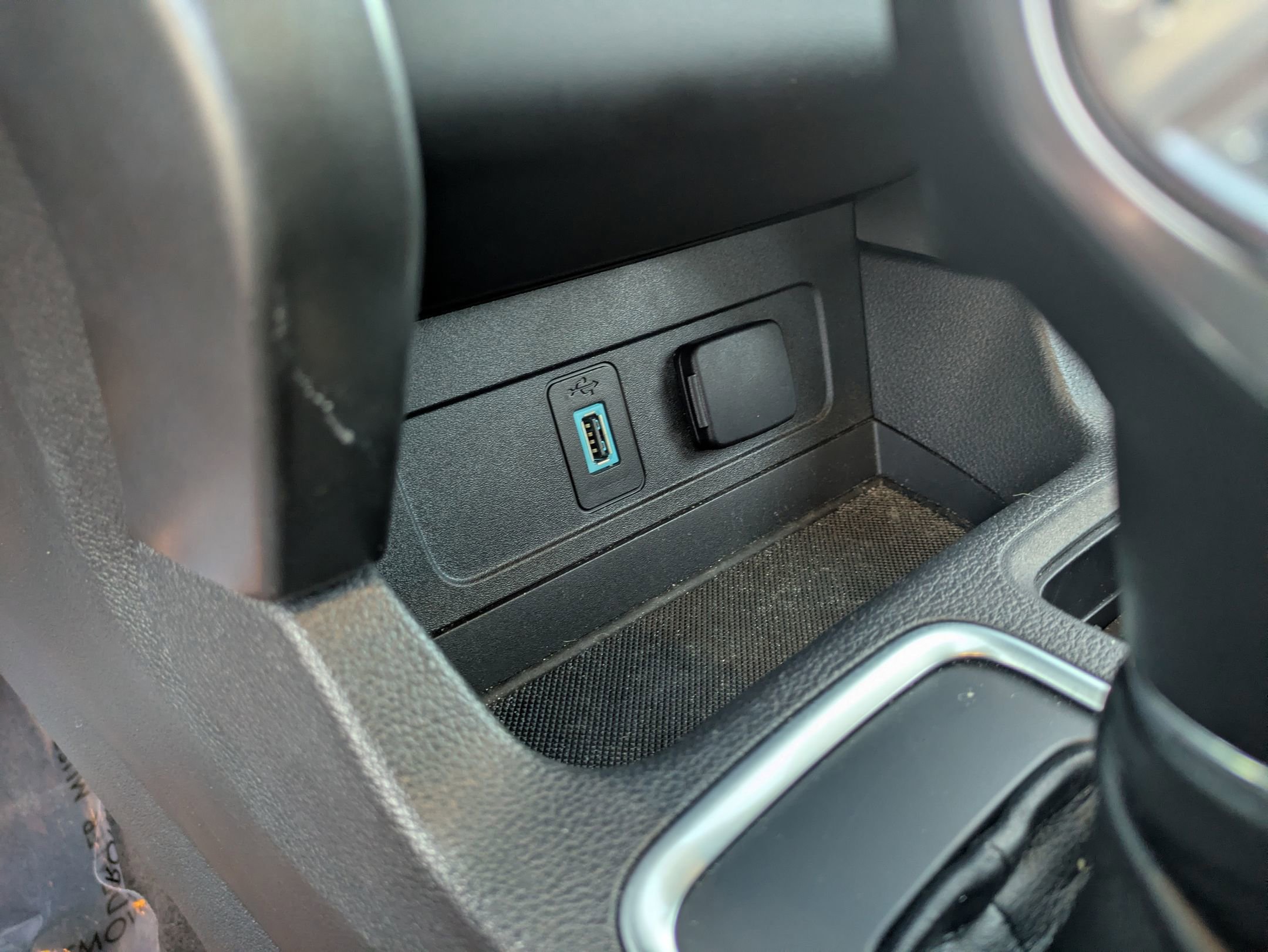 Certified 2019 Ford Escape SEL image 20