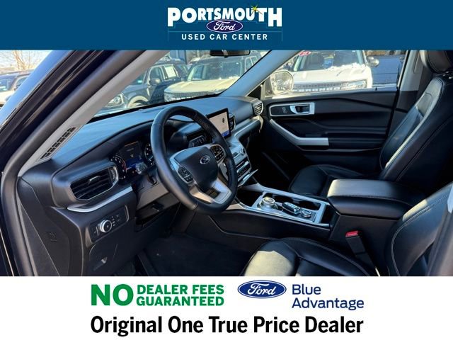 Certified 2022 Ford Explorer XLT w/ Equipment Group 202A image 4