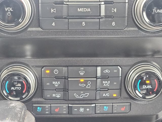 Certified 2019 Ford F150 Raptor w/ Equipment Group 802A Luxury AWD/4WD image 18