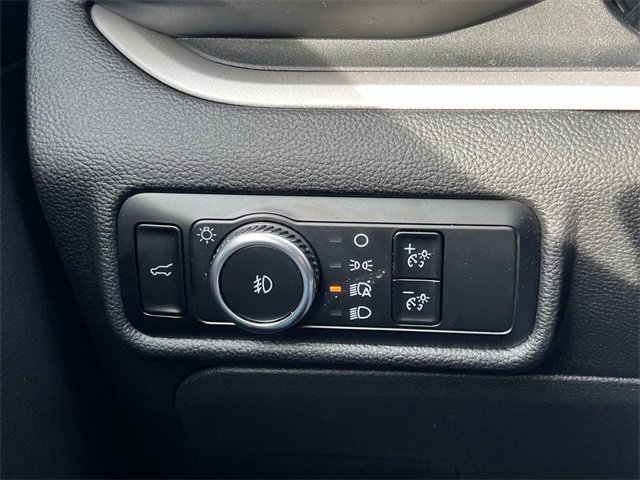 Certified 2023 Ford Explorer XLT w/ Equipment Group 202A image 28