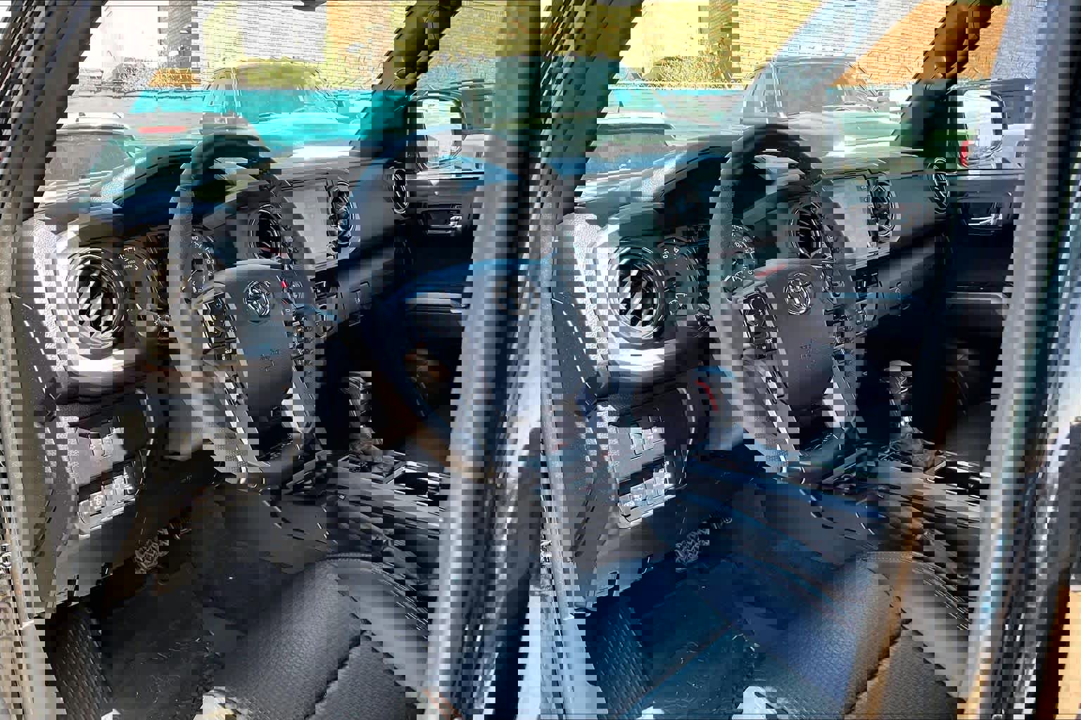 Used 2020 Toyota Tacoma TRD Pro image 17