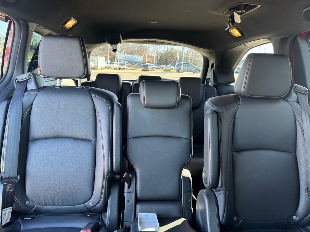 Used 2025 Honda Odyssey Sport-L image 8