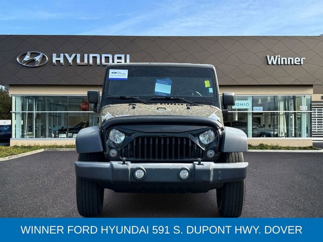 Used 2018 Jeep Wrangler Unlimited Sport w/ Connectivity Group AWD/4WD image 6