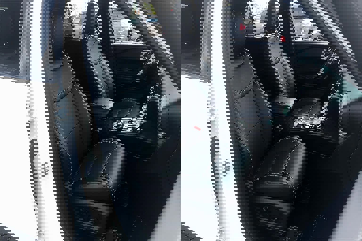 Certified 2022 Ford Explorer ST w/ Equipment Group 401A image 10