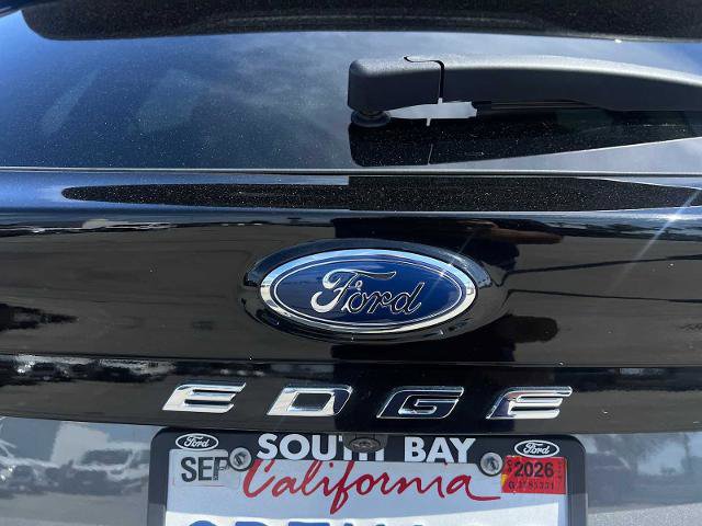 Certified 2024 Ford Edge SEL w/ Convenience Package image 16