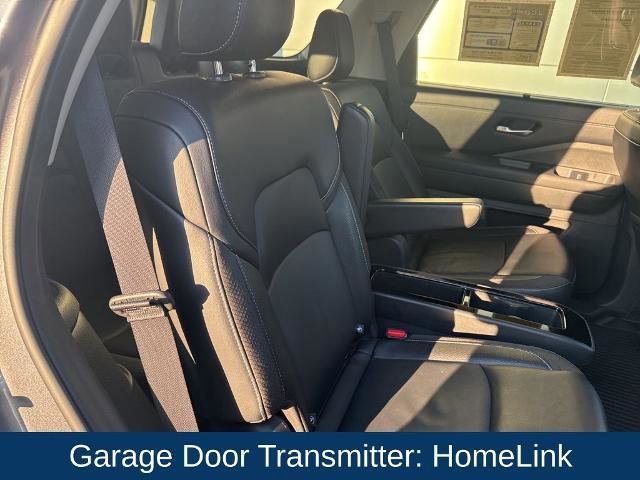 Used 2024 Nissan Pathfinder SL w/ SL Premium Package image 25