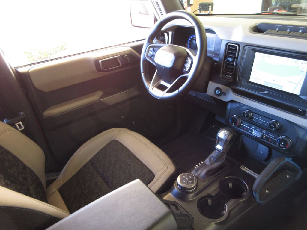 Certified 2022 Ford Bronco Wildtrak AWD/4WD image 21