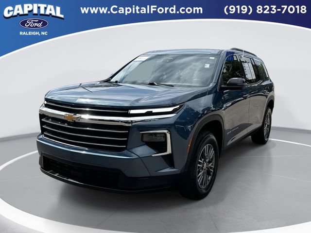 Used 2026 Chevrolet Traverse LT w/ Driver Confidence Package FWD image 1