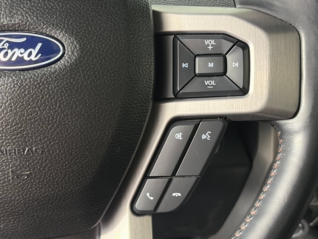 Certified 2020 Ford F250 Platinum w/ FX4 Off-Road Package AWD/4WD image 18