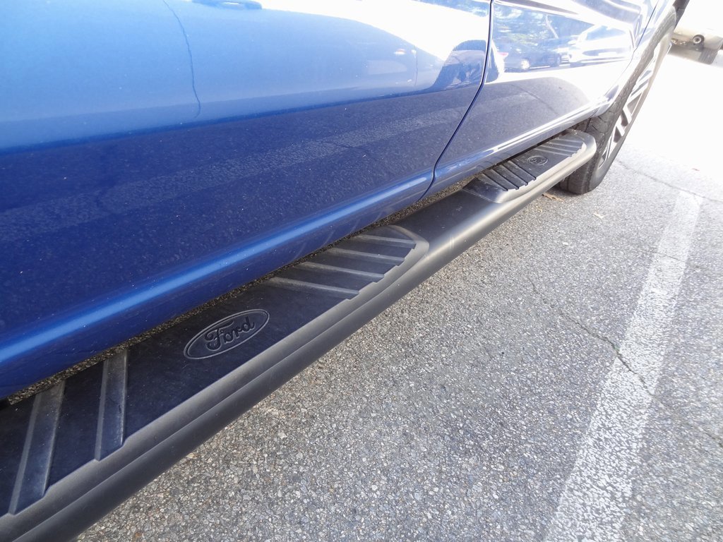 Certified 2022 Ford F150 XL w/ STX Appearance Package image 9