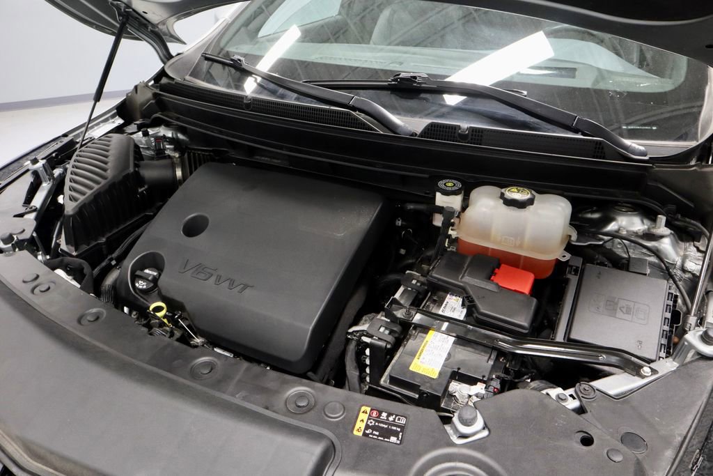 Used 2023 Buick Enclave Premium w/ Experience Buick Package AWD/4WD image 17