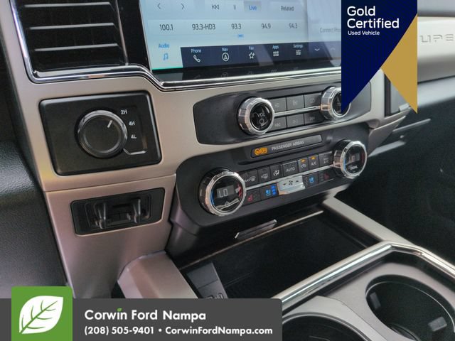 Certified 2022 Ford F250 Lariat w/ Lariat Value Package AWD/4WD image 19