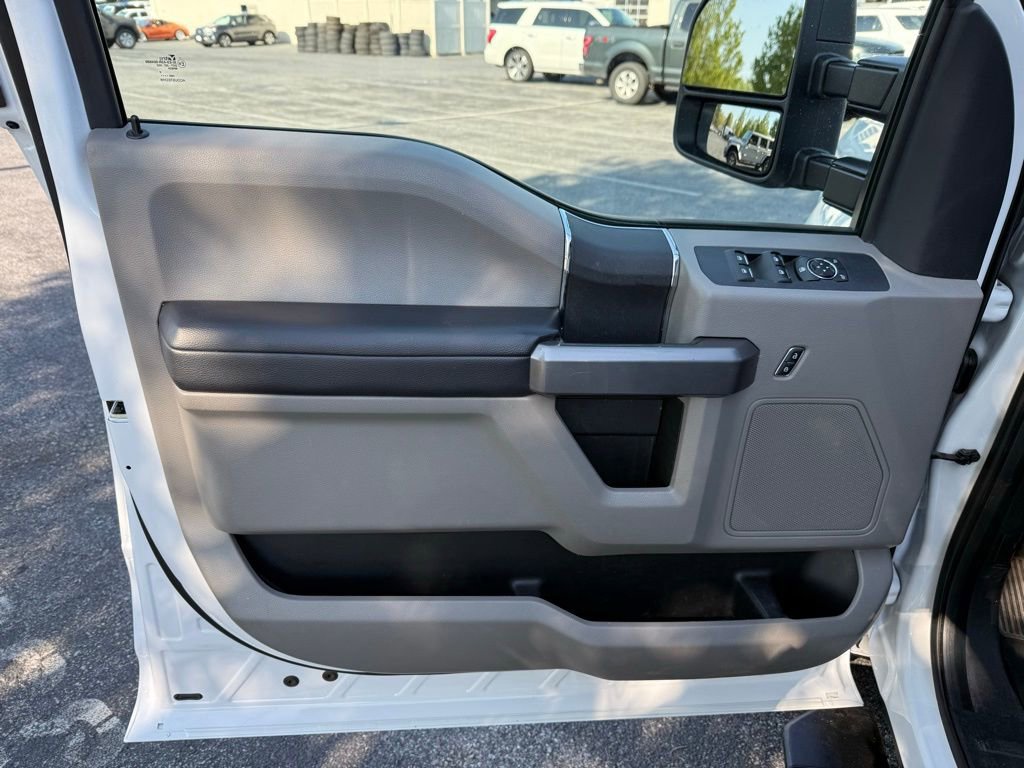 Certified 2019 Ford F250 XLT AWD/4WD image 13