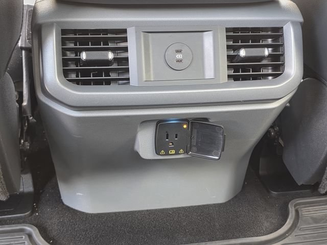 Certified 2025 Ford F150 Lariat w/ Equipment Group 501A Mid AWD/4WD image 22