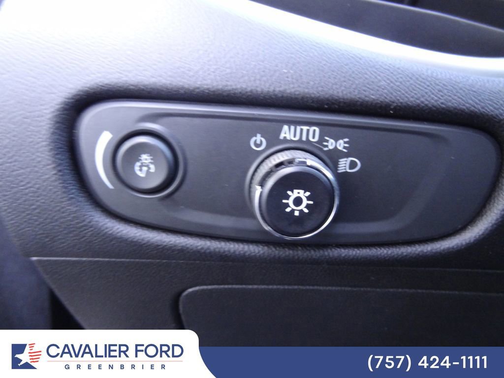 Used 2024 Chevrolet Malibu LT FWD image 15