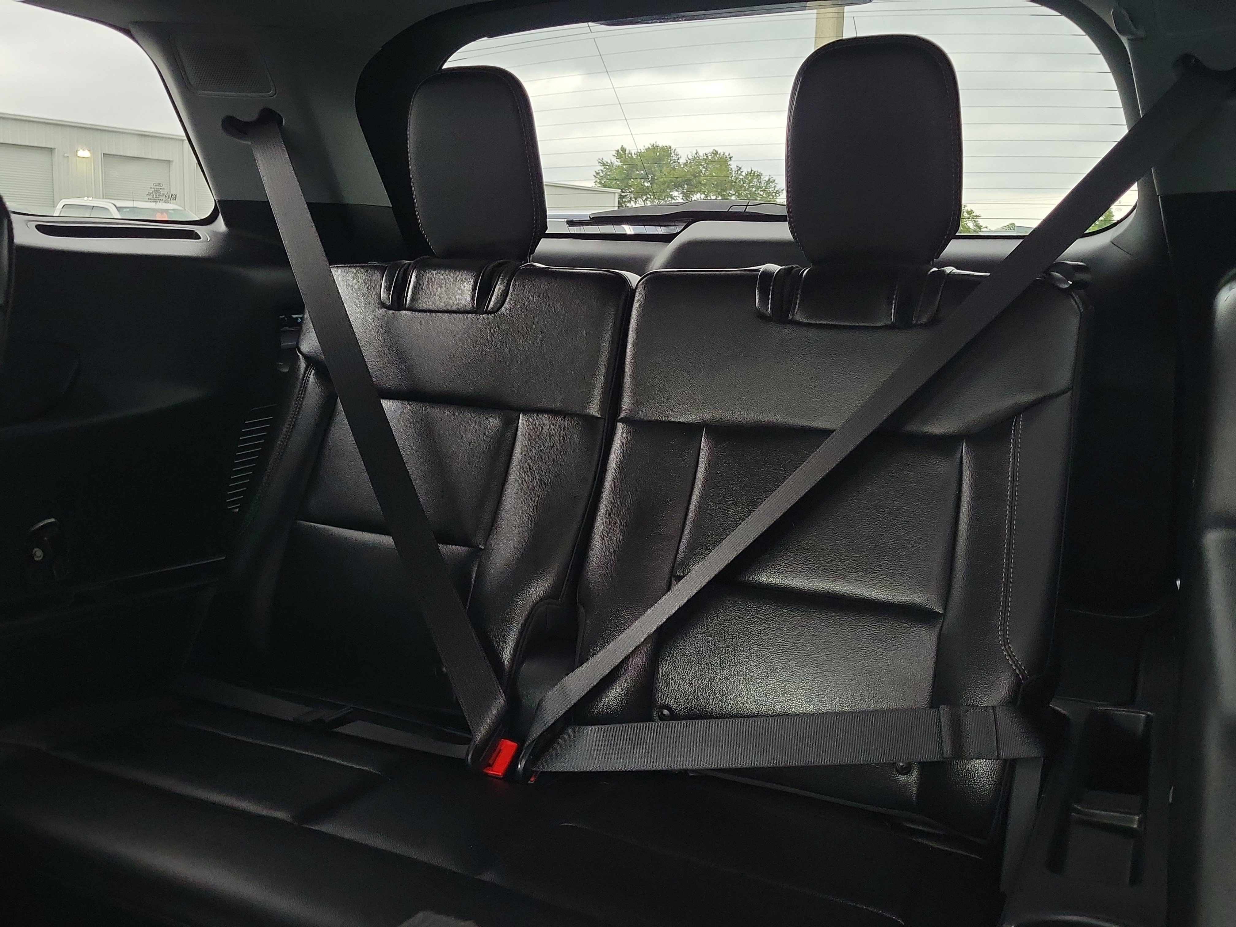 Certified 2023 Ford Explorer Limited w/ Limited Technology Package RWD image 14