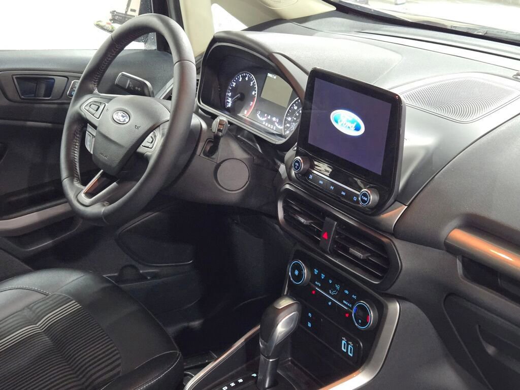 Certified 2020 Ford EcoSport SES image 13