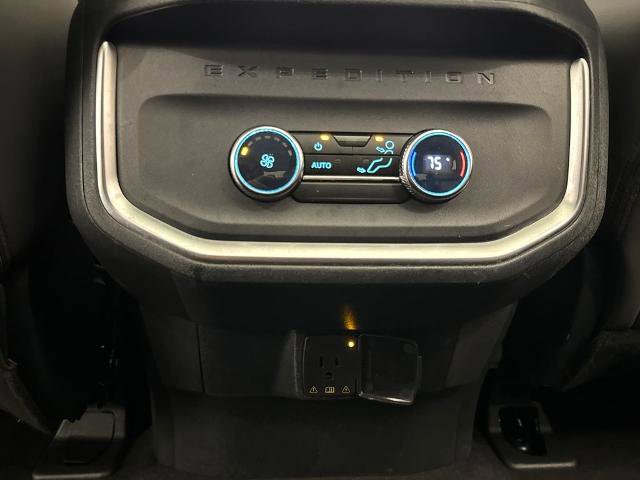 Certified 2025 Ford Expedition Active image 35