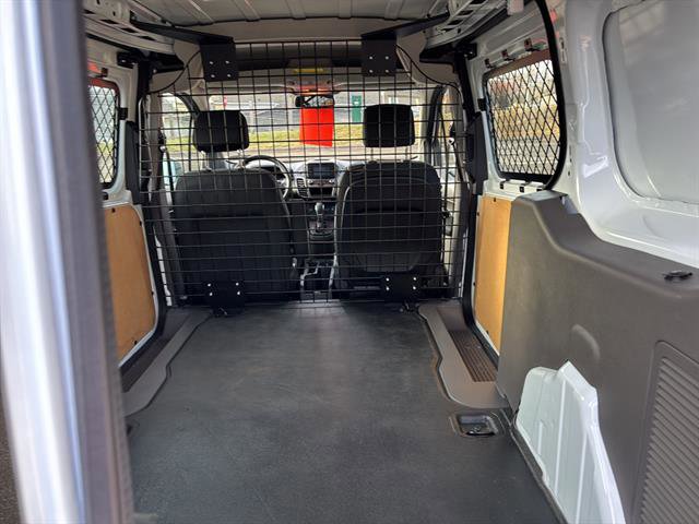 Certified 2022 Ford Transit Connect XL image 17