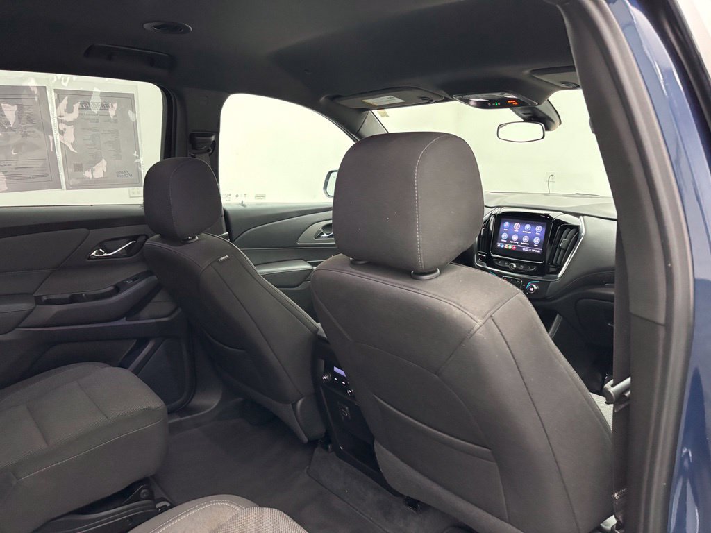Used 2023 Chevrolet Traverse LT AWD/4WD image 44