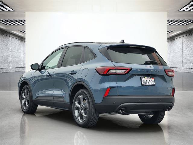 Certified 2025 Ford Escape ST-Line Select w/ Tech Pack #1 AWD/4WD image 8