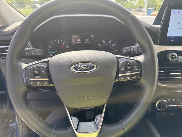 Certified 2022 Ford Escape SEL AWD/4WD image 13