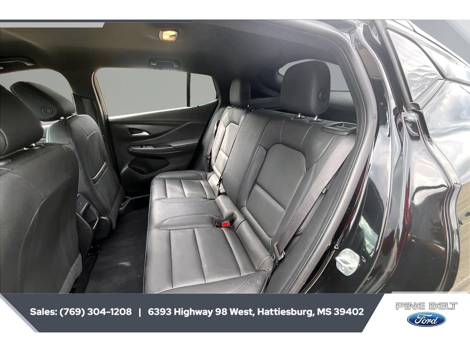 Used 2024 Buick Envista Sport Touring w/ Convenience I Package FWD image 19