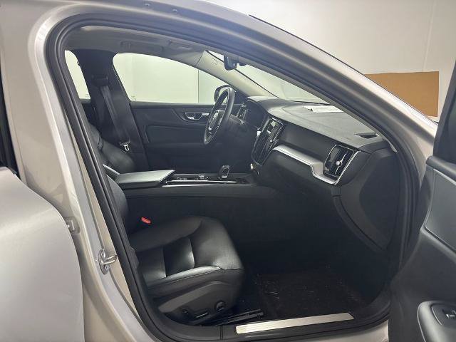 Used 2025 Volvo S60 B5 Core AWD/4WD image 12