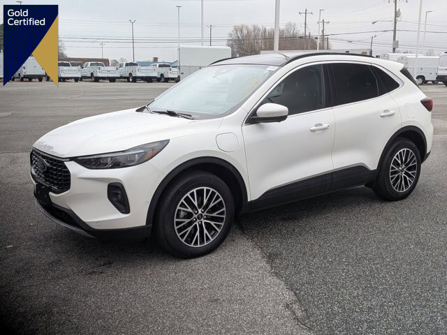 Certified 2024 Ford Escape SE w/ PHEV Premium Package image 1