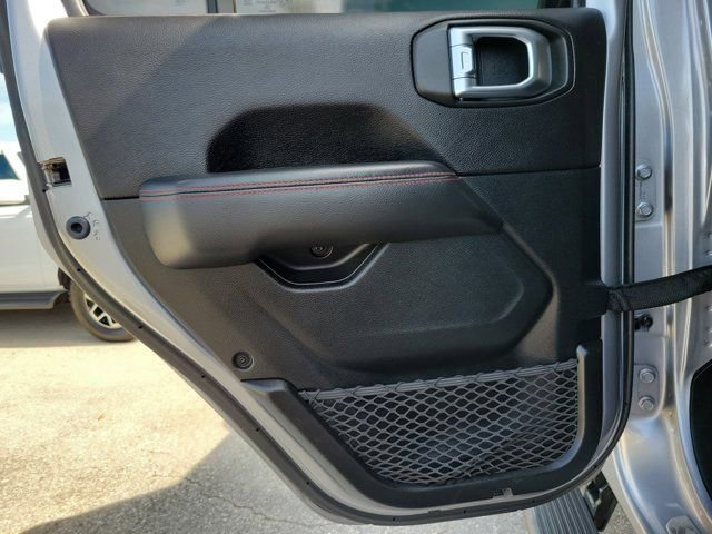 Used 2020 Jeep Gladiator Rubicon image 13