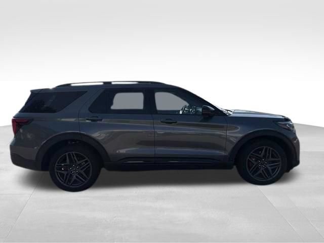 Certified 2025 Ford Explorer ST w/ Sun And Sound Package AWD/4WD image 11