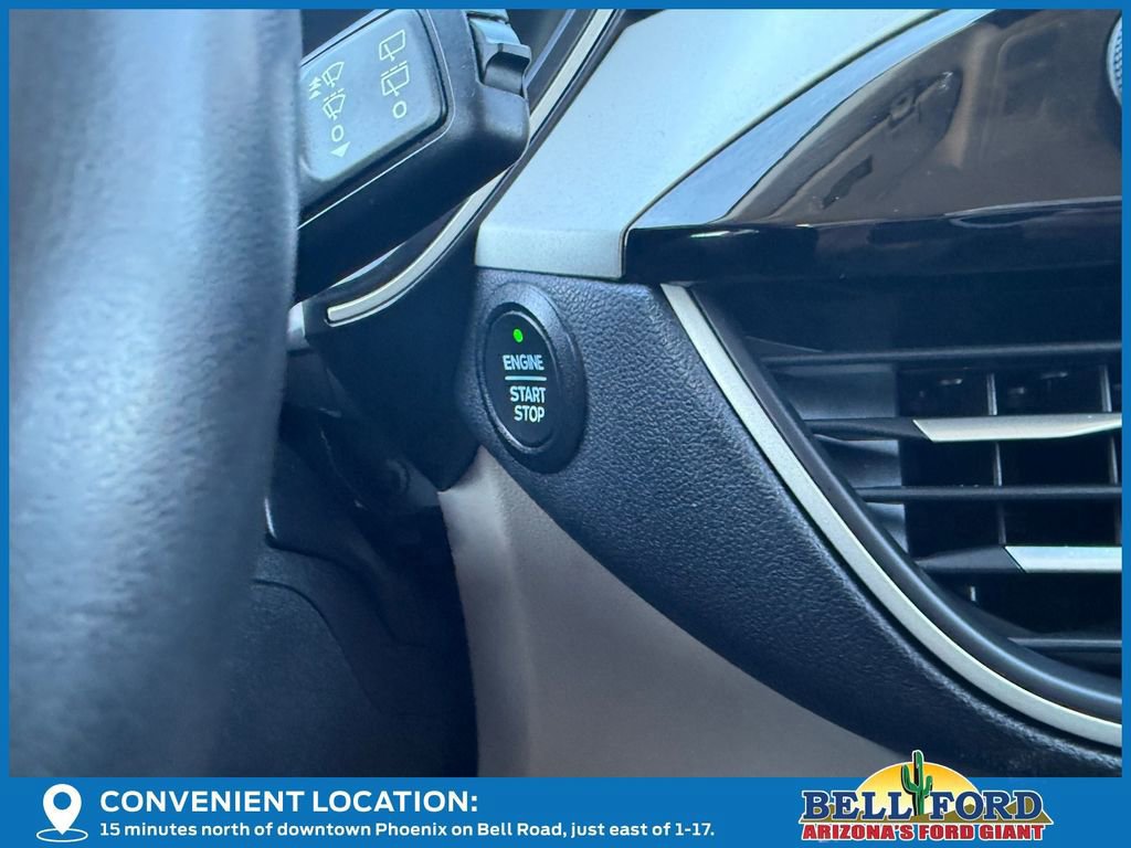 Certified 2022 Ford Escape SEL w/ Technology Package image 32