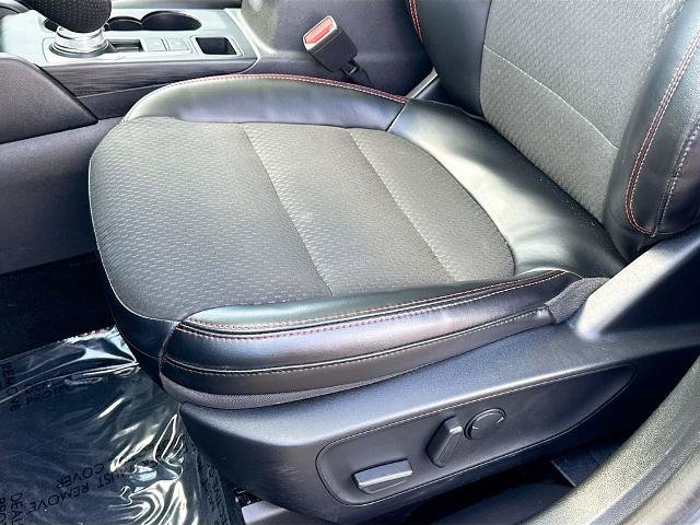 Certified 2024 Ford Escape ST-Line w/ Tech Pack #1 AWD/4WD image 17